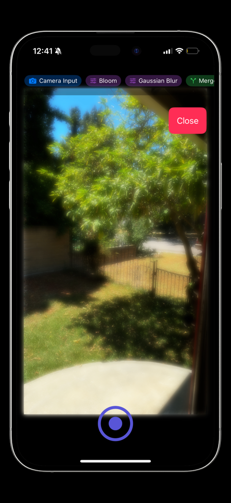 Interface móvel do Filter Flow mostrando um feed de câmera ao vivo com nós de filtro de vídeo ativos como Bloom e Gaussian Blur.