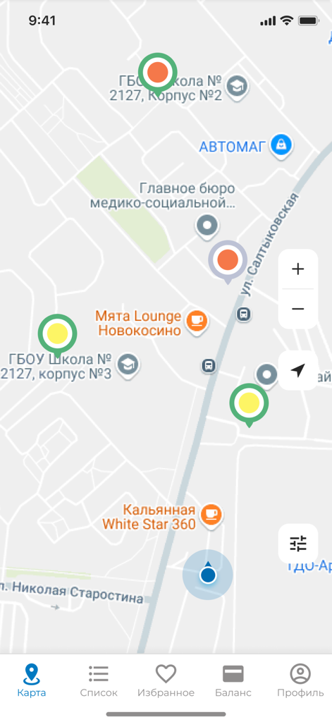 Voltera - Interfaz de mapa de la aplicación Voltera que muestra las ubicaciones de las estaciones de carga de vehículos eléctricos y los pines de estado de disponibilidad.