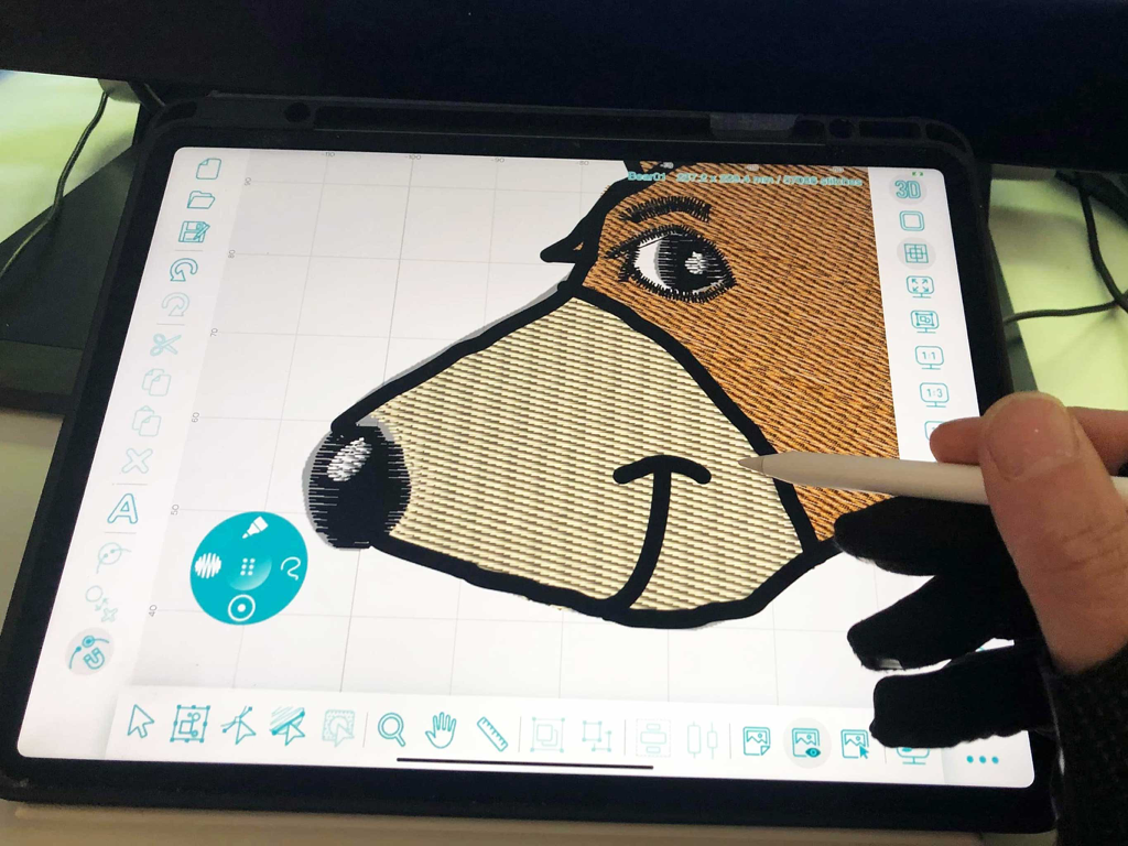 Embroidery Design Doodler - Designing a bear embroidery pattern on an iPad with an Apple Pencil