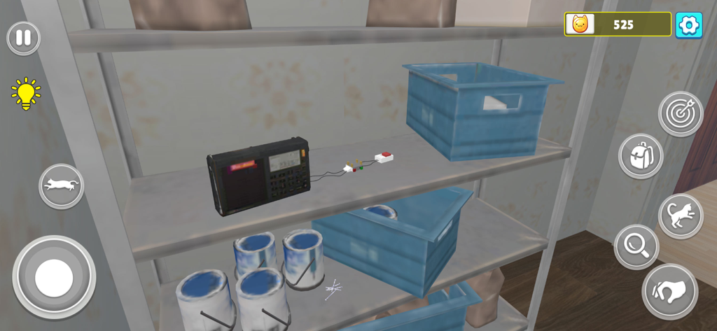 Vista de gato en primera persona mirando una radio y contenedores de almacenamiento en un estante en Cat Runaway House Escape.