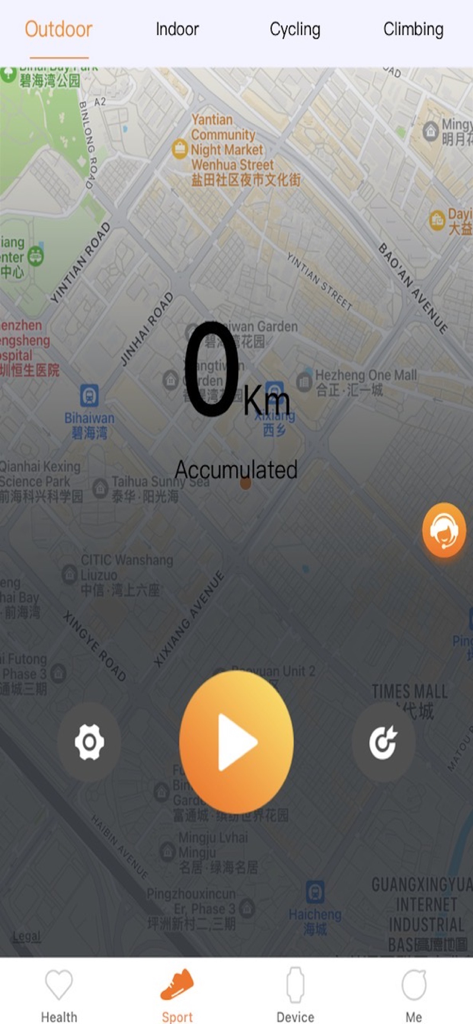 AuraFit - AuraFit app interface showing the outdoor sport tracking screen with a map and start button