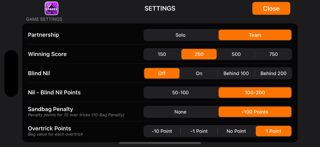 Spades : Offline Card Game - Menú de configuración del juego para Spades: Juego de Cartas sin Conexión mostrando reglas personalizables para la puntuación y las penalizaciones.