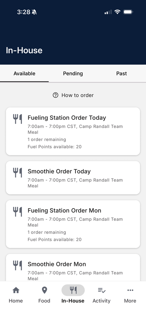 Interface de pedido de refeição interna para atletas, mostrando a estação de alimentação e opções de batidos