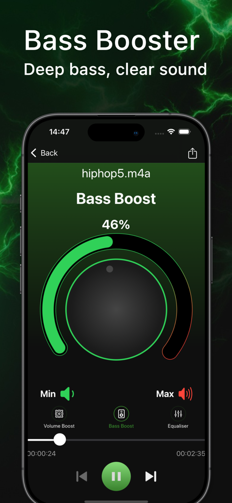Captura de pantalla de la aplicación Volume Booster que muestra el dial de amplificación de graves y los controles del reproductor de música en una interfaz oscura