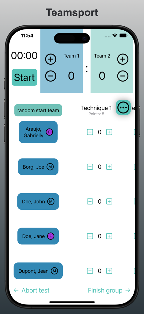 Interfaz de la aplicación Sports Rating Tracker que muestra la pantalla de deportes de equipo con el marcador y la lista de evaluación de estudiantes.