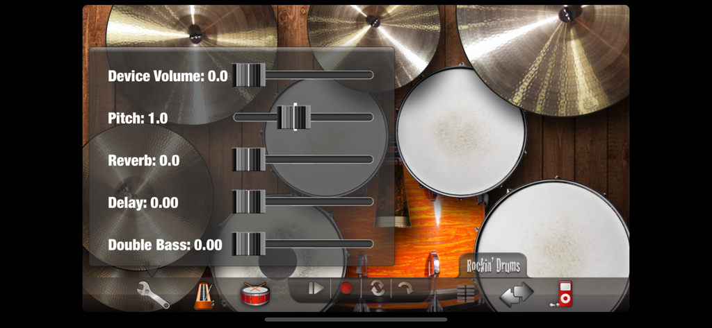 Rockin' Drums - Interfaz de la aplicación Rockin Drums mostrando controles deslizantes de configuración de audio para tono, reverberación y retardo sobre una batería virtual