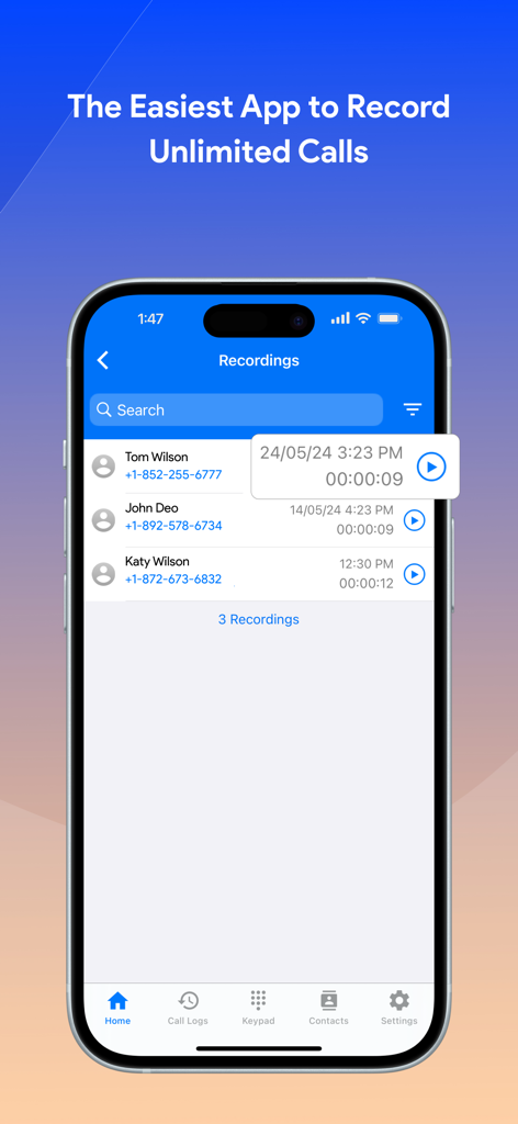 WiFi Phone Call by Moon Dialer - Eine mobile Oberfläche der Moon Dialer App, die eine Liste aufgezeichneter Anrufe mit Namen, Telefonnummern und Wiedergabetasten anzeigt.