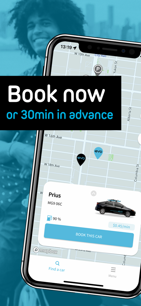 Interfaz de la app Evo Car Share mostrando autos disponibles en un mapa y opciones de reserva.