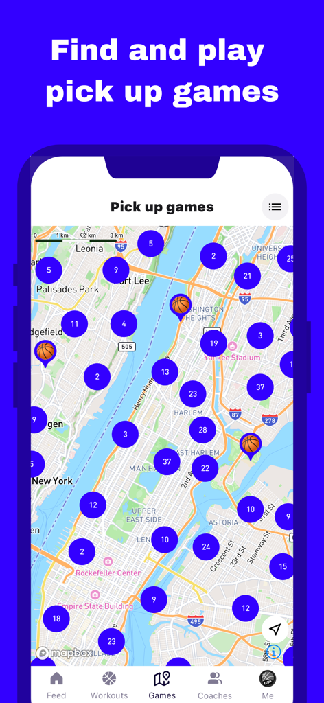 Level Up - Basketball Training - Une interface d'application mobile affichant une carte de New York avec des marqueurs indiquant divers lieux pour des matchs de basketball improvisés locaux