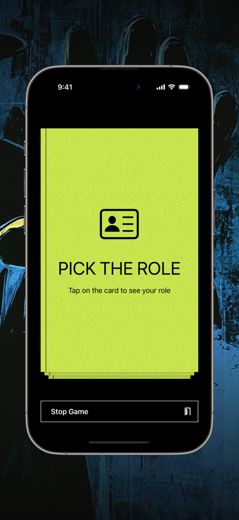 Spy: The Party Game - Uno schermo mobile da Spy: The Party Game che mostra una grande carta verde con scritto Pick The Role