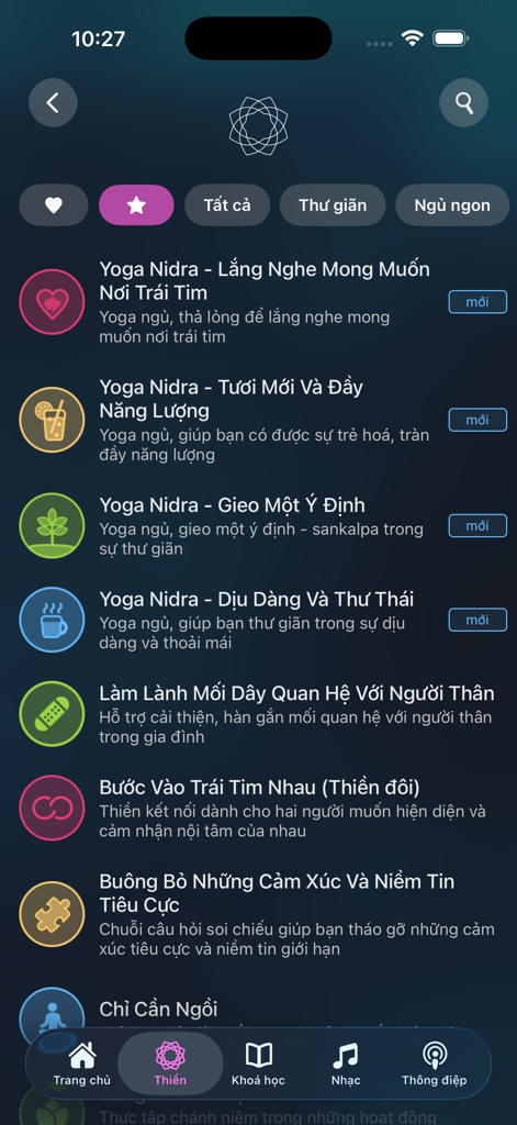 Vietnamese meditation app interface showing various Yoga Nidra and mindfulness sessions
