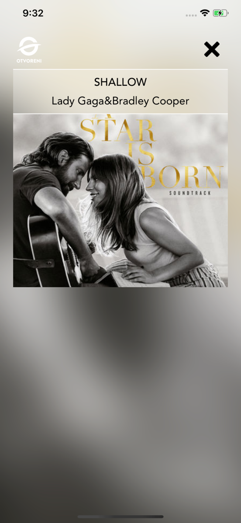 Otvoreni radio - Otvoreni radio App-Oberfläche, die das Lied Shallow von Lady Gaga und Bradley Cooper mit Albumcover zeigt