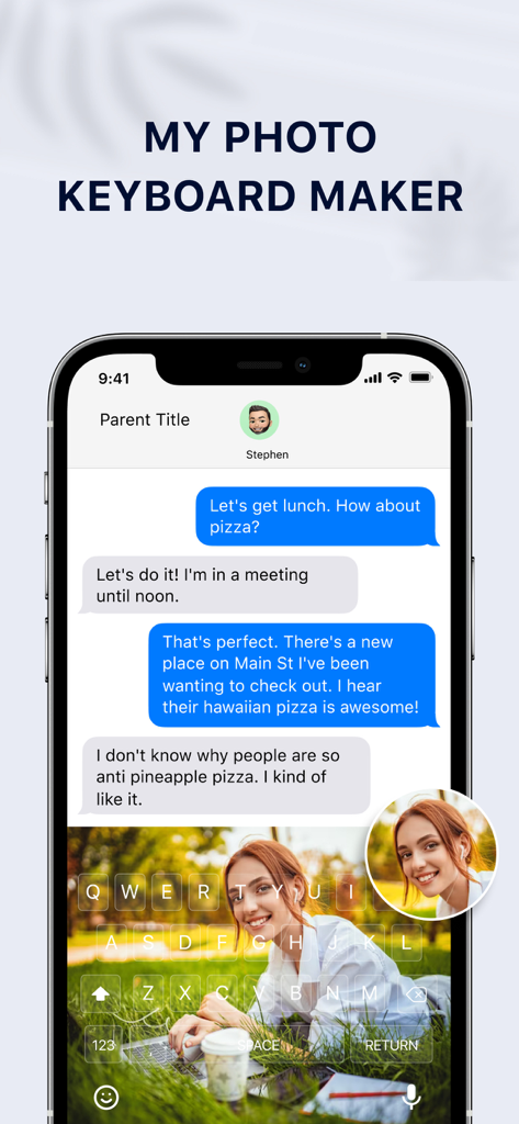 My Photo Background Keyboard - Smartphone mostrando un teclado personalizado con fondo de foto en una aplicación de chat.