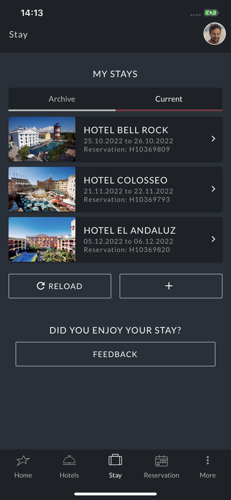 Europa-Park Hotels - Der Archivbildschirm "Meine Aufenthalte" der Europa-Park Hotels App mit vergangenen Buchungen im Hotel Bell Rock und im Hotel Colosseo.