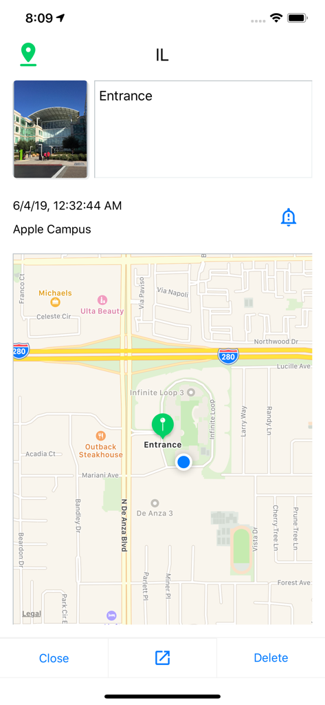 RouteNote app interface showing a pinned location at the Apple Campus with an entrance photo and a text note