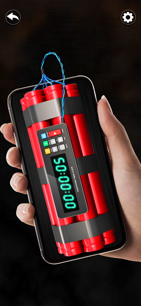 Time Bomb Sounds Screen Prank - Mão segurando um smartphone mostrando uma bomba relógio realista com dinamite e uma contagem regressiva digital