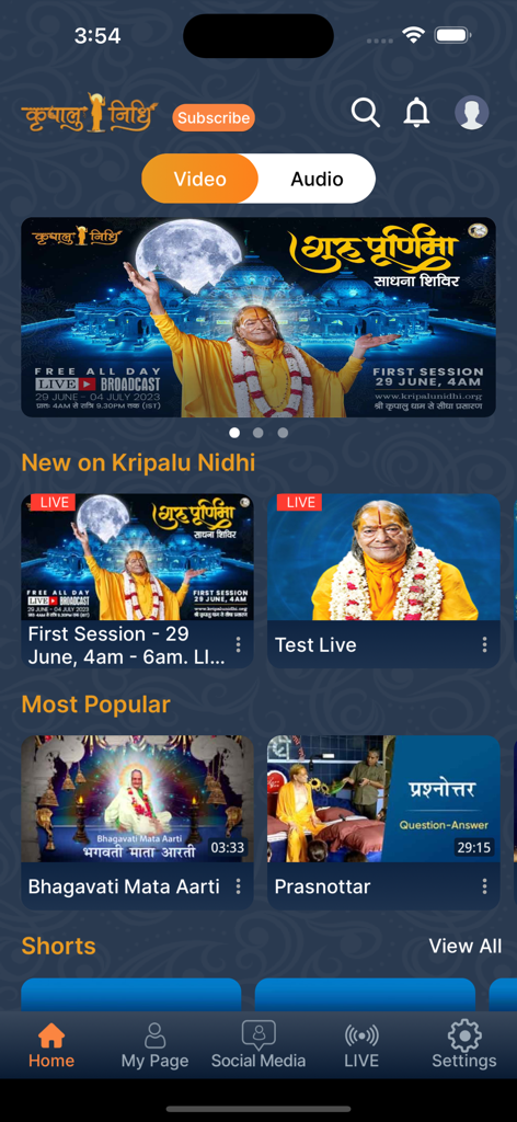 Kripalu Nidhi - Der Startbildschirm der Kripalu Nidhi App zeigt eine Sammlung von spirituellen Videos, Live-Sitzungen und devotionalen Inhalten.