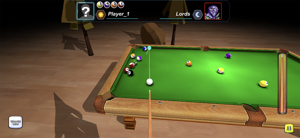 8 Ball King 9 Ball Pool Games - Jugabilidad de 8 Ball King mostrando una mesa de billar 3D y un taco de billar apuntando a un tiro