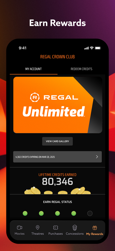 Pantalla Mis Recompensas de la app móvil de Regal mostrando créditos de Crown Club y la tarjeta de suscripción Regal Unlimited.