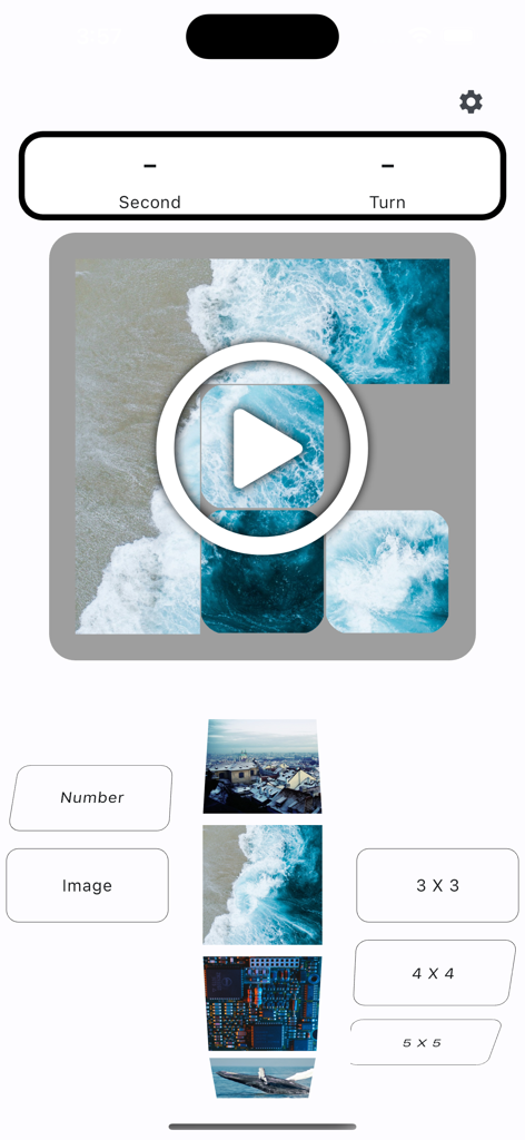 Interface of Moving Sliding Puzzle Game showing image puzzle selection and grid size options.