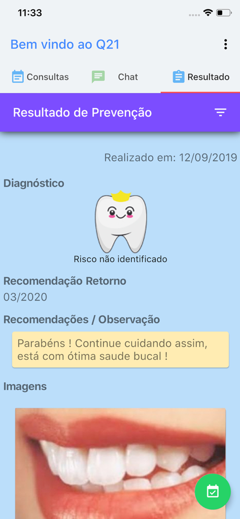 Q21 - Pantalla de resultados de prevención en la aplicación dental Q21 con una foto de sonrisa saludable y consejos de salud dental.