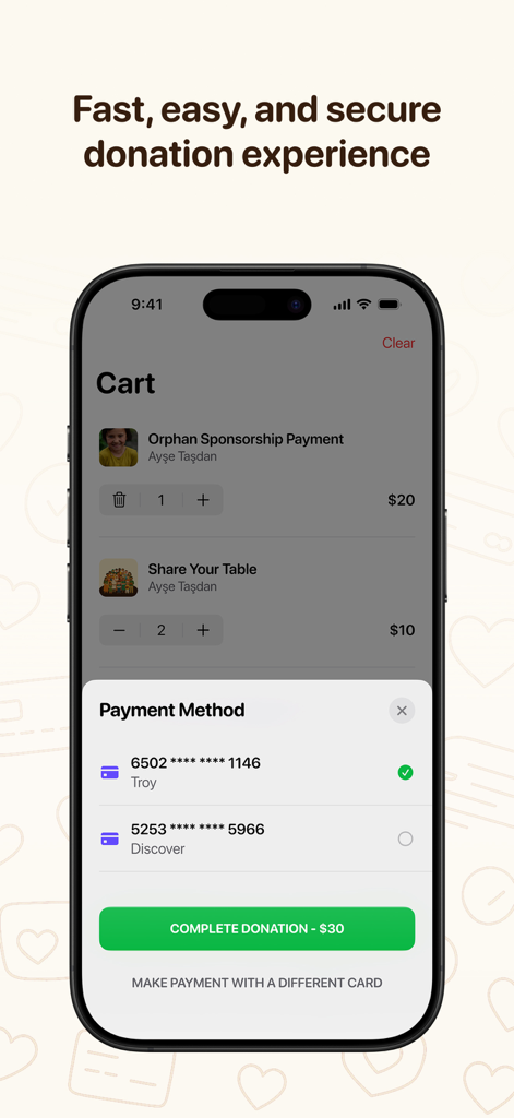 İHH İnsani Yardım Vakfı - Écran de paiement sécurisé des dons sur l'application de secours humanitaires de l'IHH montrant le parrainage d'orphelins et les options de paiement.