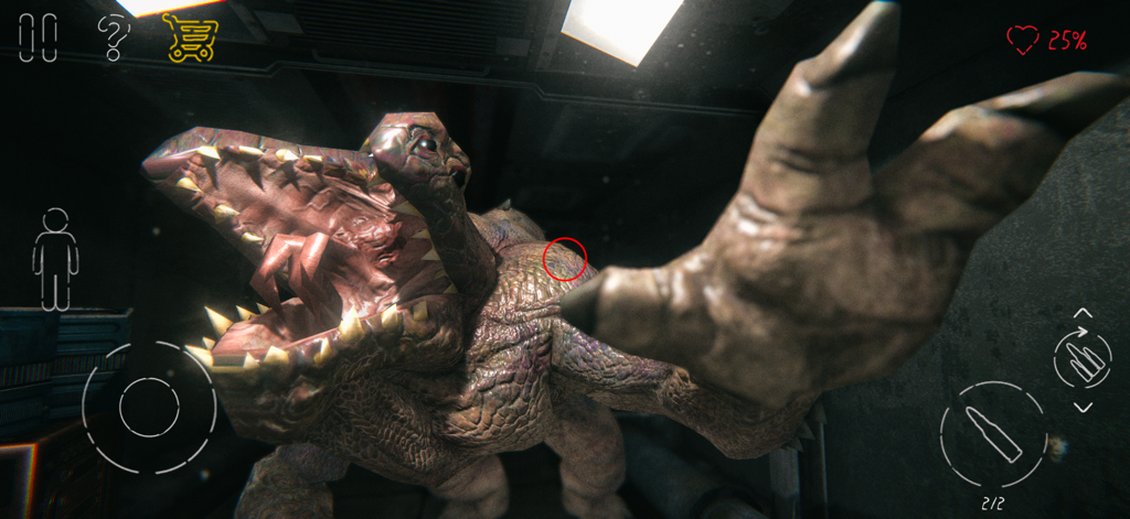 Death Park 2: Scary Clown Game - Un monstruo aterrador con dientes afilados y una gran garra se abalanza sobre el jugador en Death Park 2.