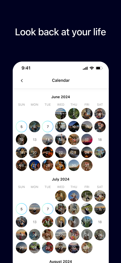 Una vista de calendario en la aplicación Cove que muestra recuerdos fotográficos de cada día del mes.