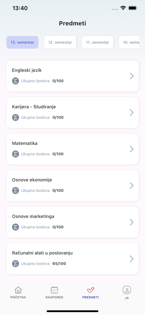 Infoeduka - Mobile interface of the Infoeduka app displaying a list of university subjects and student grades for a specific semester
