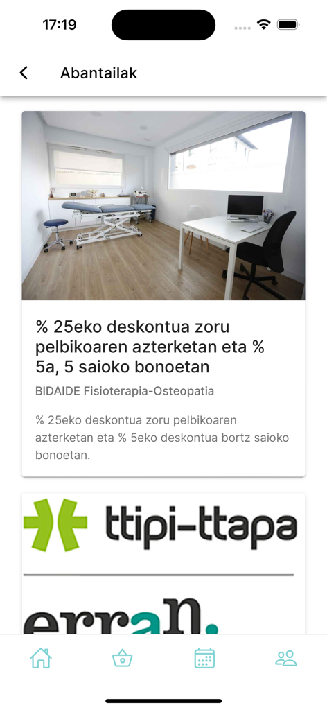 Screenshot of the Erran app Abantailak section displaying local business discounts and member benefits in the Basque region.