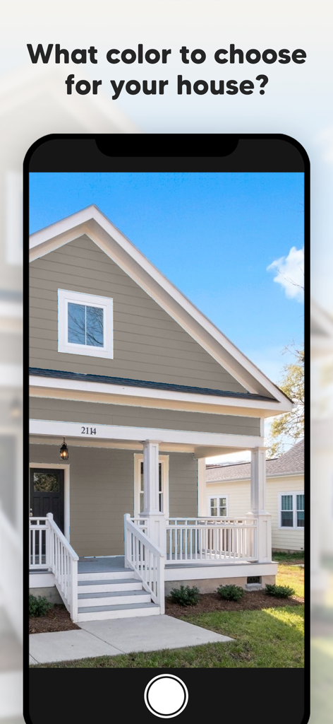 Paint my House: change color - Smartphone screen showing a house with grey exterior paint color simulation