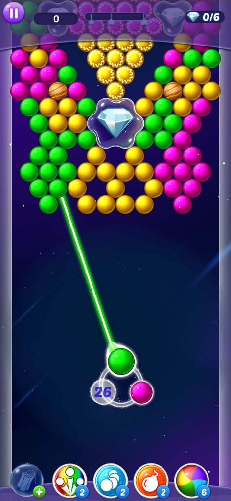 Bubble Pop: Bubble Shooter Pop - Un nivel clásico de disparar burbujas con una línea de puntería verde apuntando a patrones de burbujas coloridas y un diamante central.