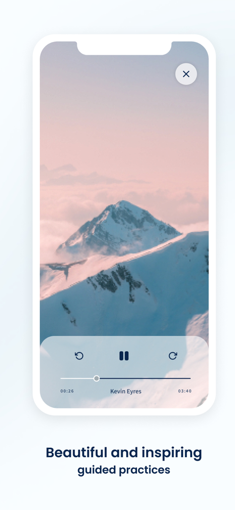 Interfaz de meditación guiada en la app Hoffman Daily Practice con un sereno fondo de montaña.