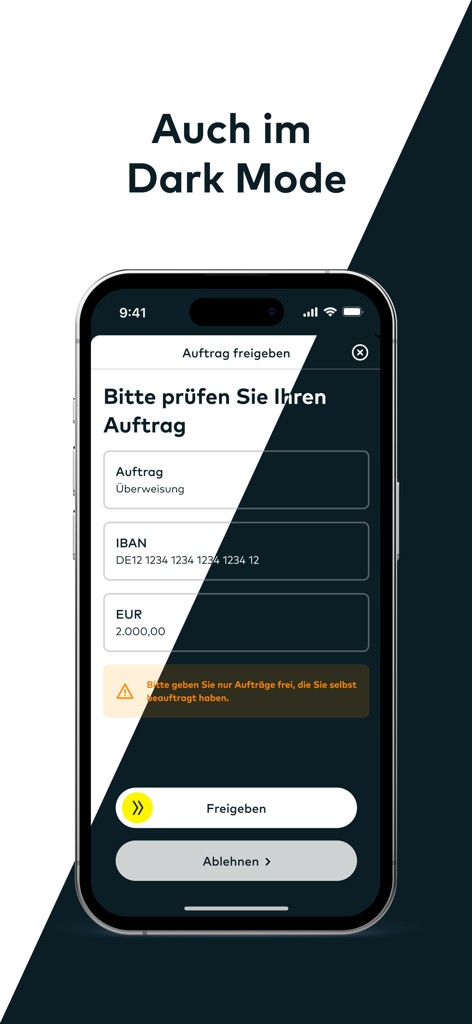 The comdirect photoTAN App interface displayed in dark mode for transaction authorization.