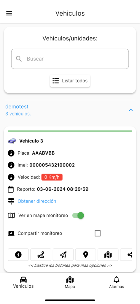 List of tracked vehicles and status details in the Rastreo GPS app