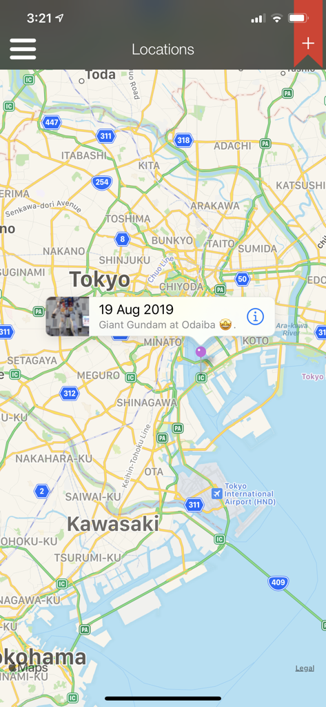 Kartenansicht von Capture 365 Journal, die einen Reisejournal-Eintrag mit einem in Tokio, Japan, angehefteten Foto anzeigt