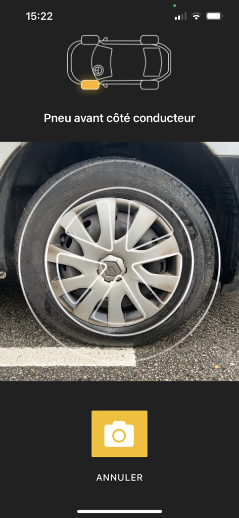 CaRool FleetCheck - CaRool FleetCheck app interface showing a tire being scanned with a camera for fleet maintenance inspection