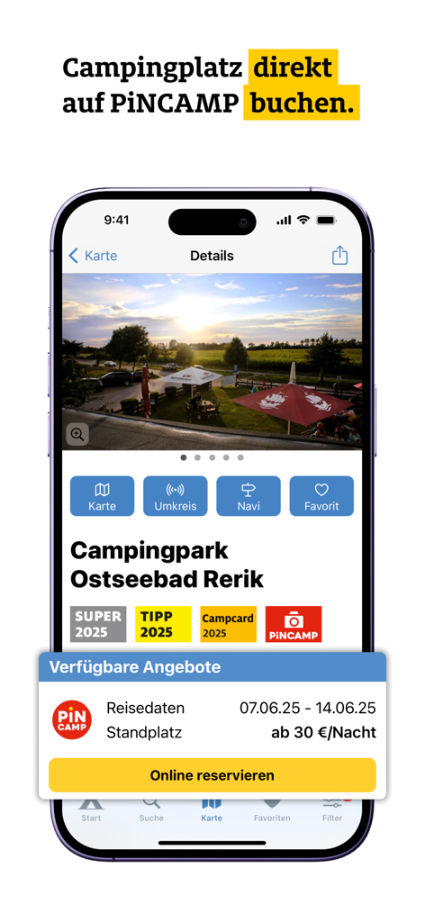 Un smartphone mostrando la app ADAC Camping con detalles del camping y una ventana emergente de reserva online para un parque de camping alemán.
