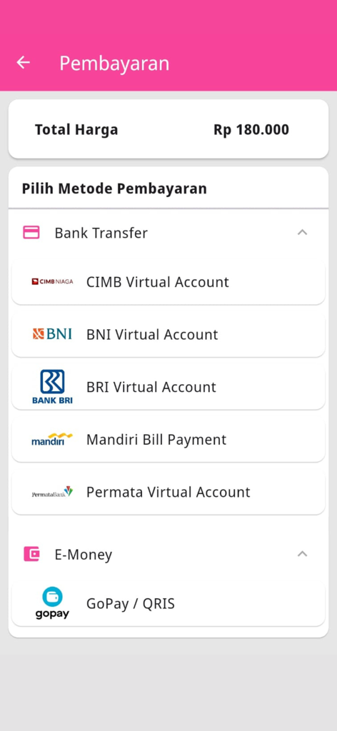 Cahaya Shuttle - Payment selection screen in the Cahaya Shuttle app showing bank transfer and e-money options like GoPay and QRIS.