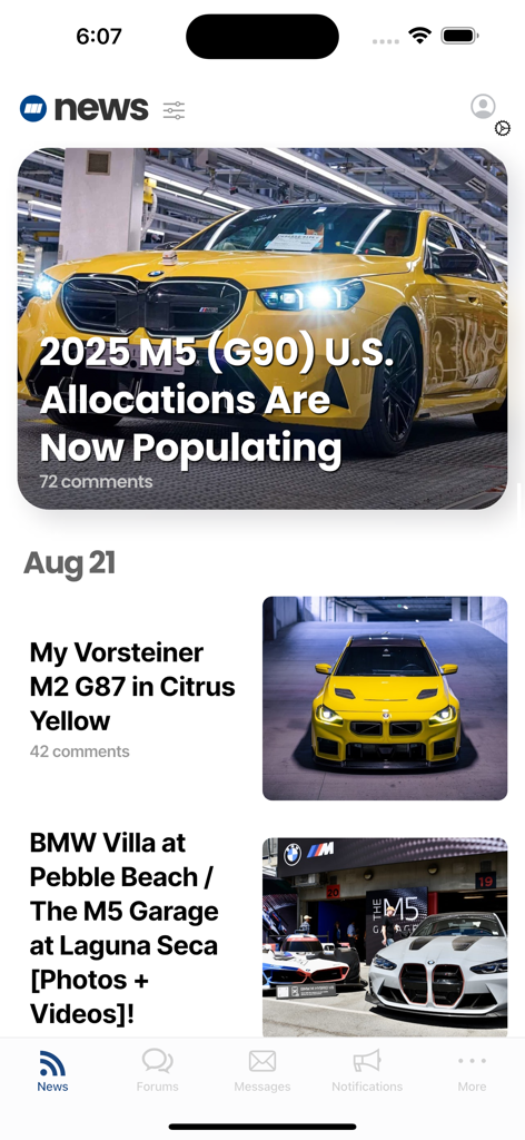 Pantalla de noticias de la aplicación Bimmerpost mostrando las últimas noticias de coches BMW y artículos para entusiastas