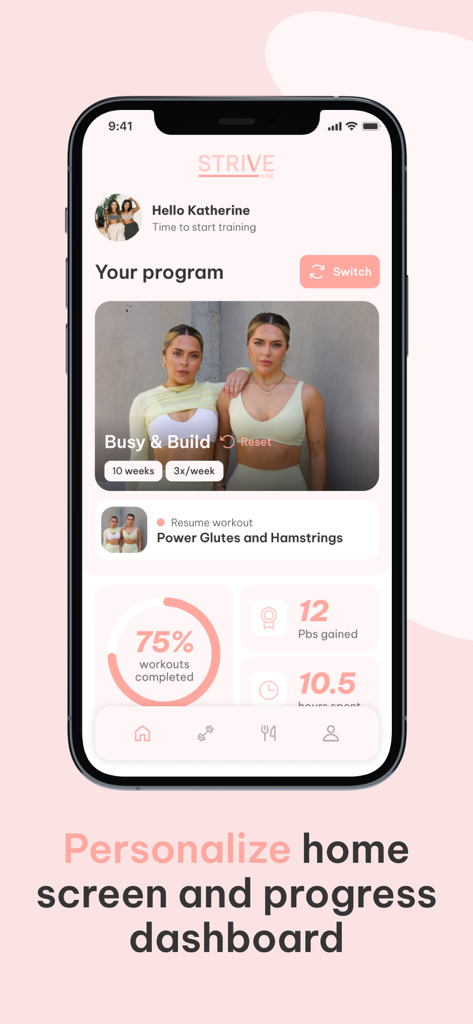 Strive by KKFIT - Strive by KKFITモバイルアプリのホーム画面、ワークアウトの進捗状況とトレーニングプログラムのダッシュボードを表示