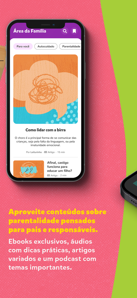Smartphone displaying the Leiturinha app Family Area with articles on parenting and child development.