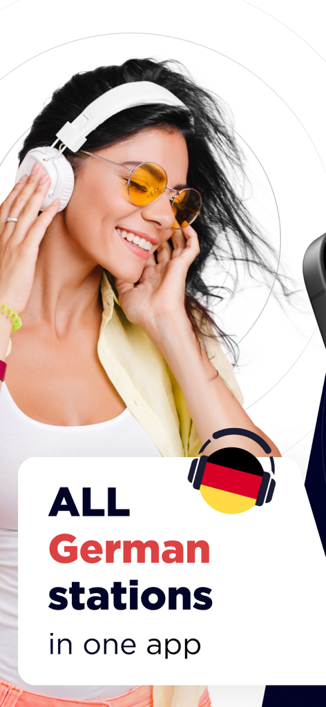 Una mujer feliz con auriculares blancos y gafas de sol amarillas con el texto: todas las estaciones alemanas en una sola aplicación.