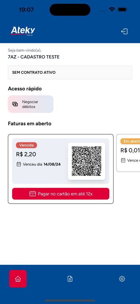 Minha Ateky app dashboard showing an overdue invoice with a QR code.