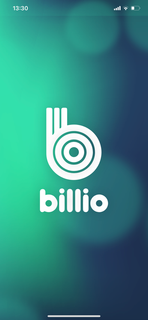 Billio - Pantalla de inicio de la aplicación de finanzas Billio que muestra el logotipo y el nombre de la marca en blanco sobre un fondo verde desenfocado.