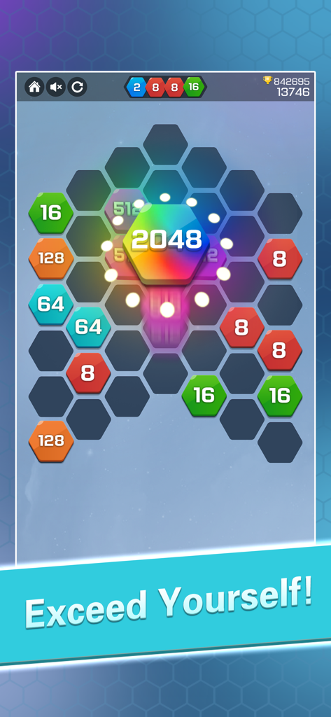 Pantalla de juego de 2048 Hexa Puzzle mostrando fichas hexagonales numeradas y un bloque 2048 brillante de arcoíris