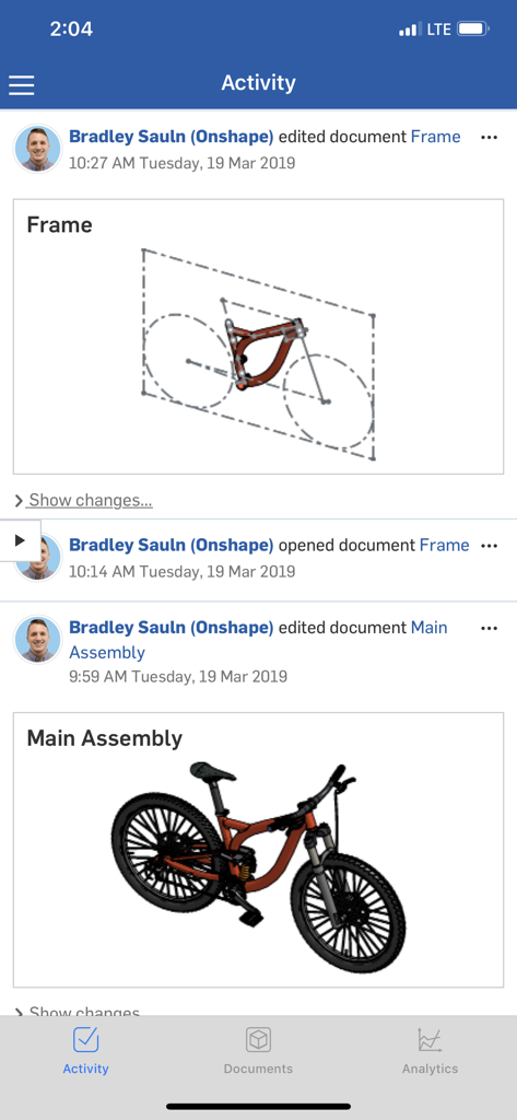 Onshape 3D CAD - Aktivitätsfeed in Onshape 3D CAD, der Dokumentbearbeitungen und ein 3D-Fahrrad-Baugruppenmodell zeigt.