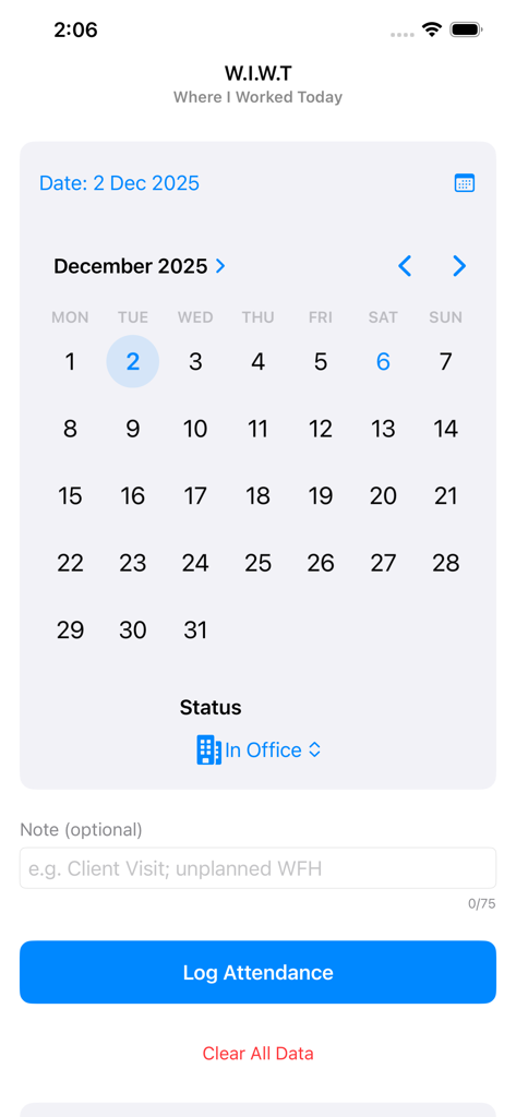 Una pantalla de calendario en la aplicación Dónde Trabajé Hoy utilizada para registrar el estado diario de asistencia al trabajo.