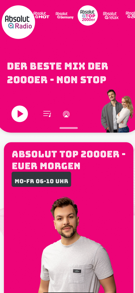 Interfaz de la aplicación Absolut Radio con el canal de música Top 2000s y presentadores de radio.