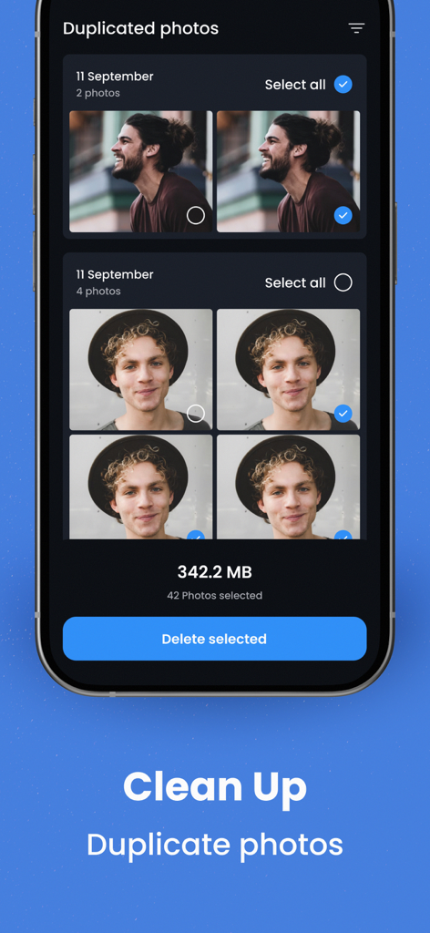 Free Up Storage - Cleanup Guru - Capture d'écran de l'interface de l'application Cleanup Guru pour identifier et supprimer les photos en double sur un appareil mobile.